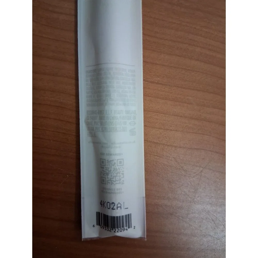 e.l.f. Cream Glide Lip Liner Highly Pigmented Pencil For Shaping & Sculpting Lip - Picture 3 of 3